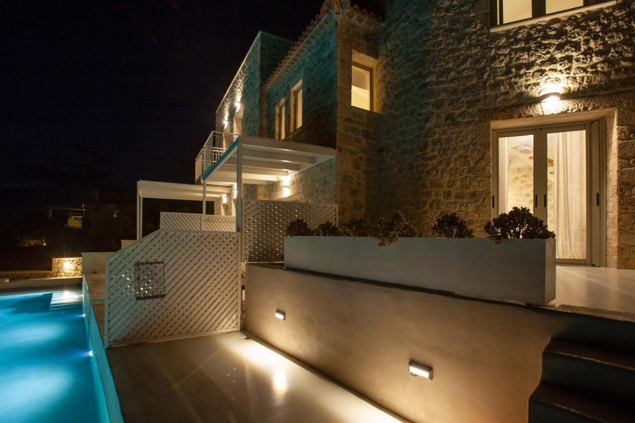 Katikies Manis Villa